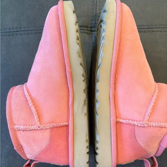 Pink Ultra Mini Uggs - Picture 5 of 6